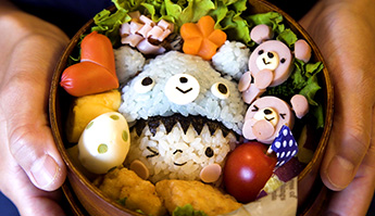 Bento nghệ thuật “nịnh” bé biếng ăn